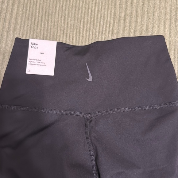 Nike Dri Fit leggings - Picture 5 of 6